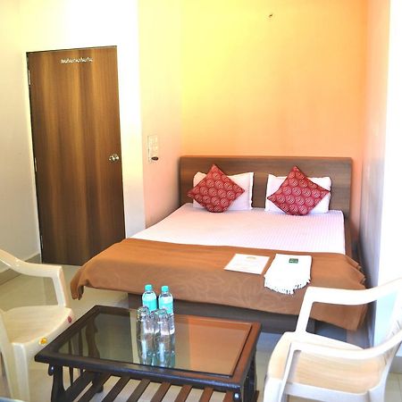 Prakruti Agro Farm Hotel Jawhār Kültér fotó