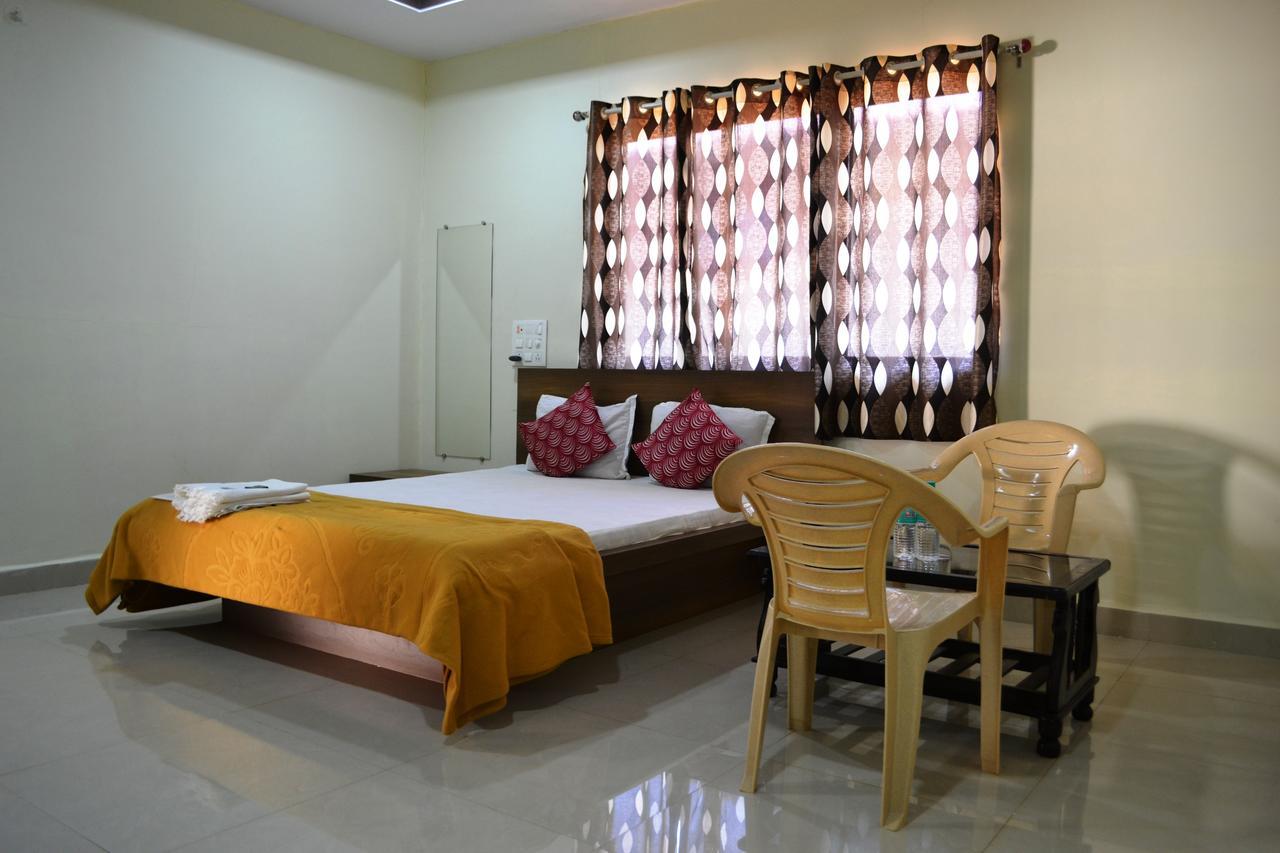 Prakruti Agro Farm Hotel Jawhār Kültér fotó